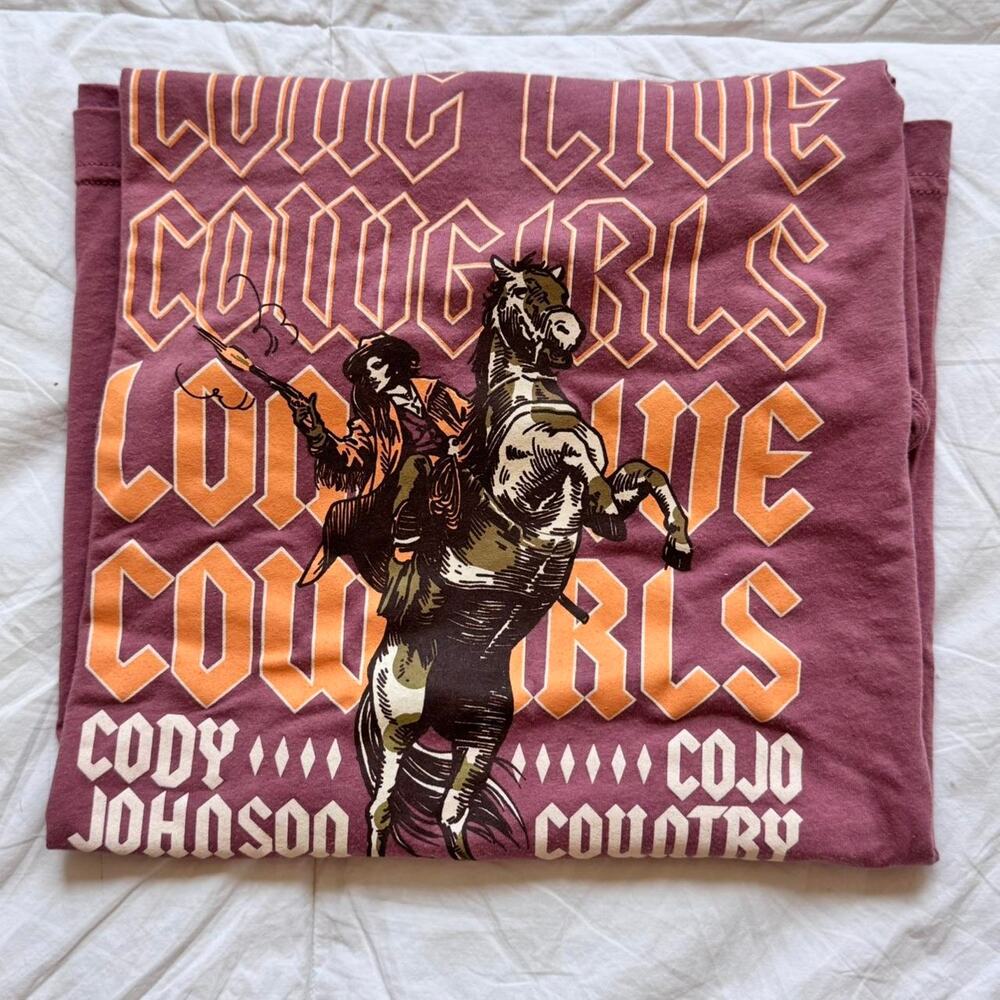 Long live‎ cowgirls oversize graphic tee cody johnson XL cojo country soft cozy